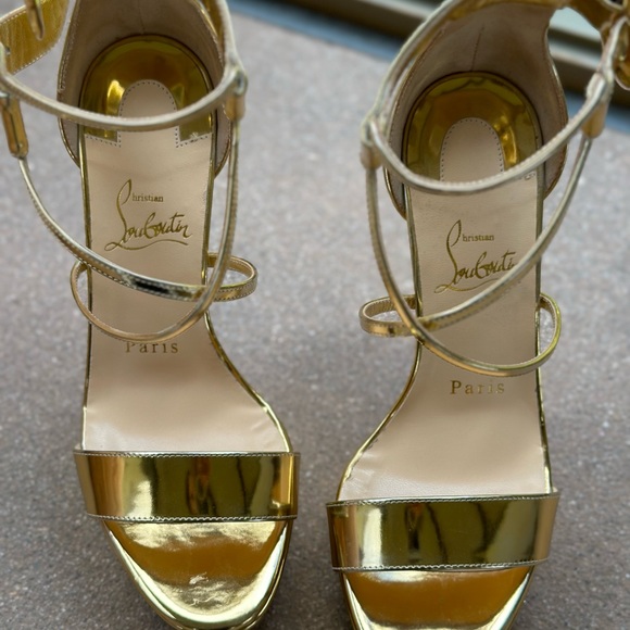 Christian Louboutin Gold Shoes 36 - Picture 9 of 15